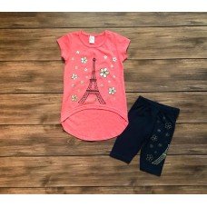 Костюм для дівчинки.